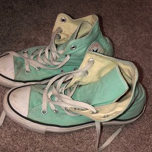HighTop mint green converse